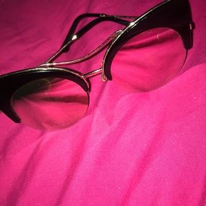 CAT EYE Metallic SUNGLASSES 😎